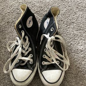 Black converse